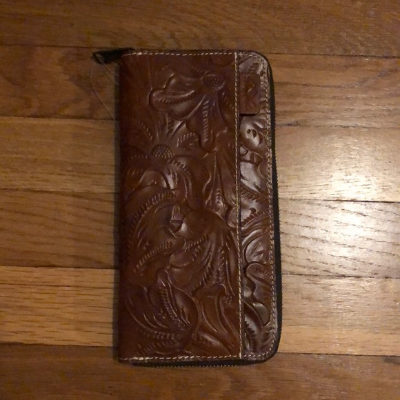 Handbags - Patricia Nash Wallet
